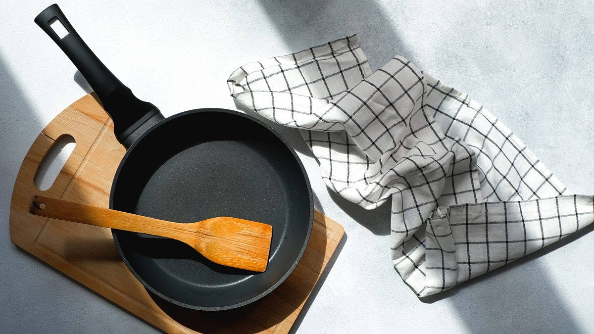 
      C&S Homestore: Shop Frying Pans with Lids & Frying Pan Sets
