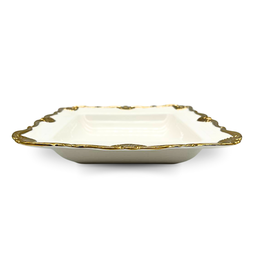 Medieval-Style Deep White Crockery Plate with Gold-Rimmed Edge, 21 cm