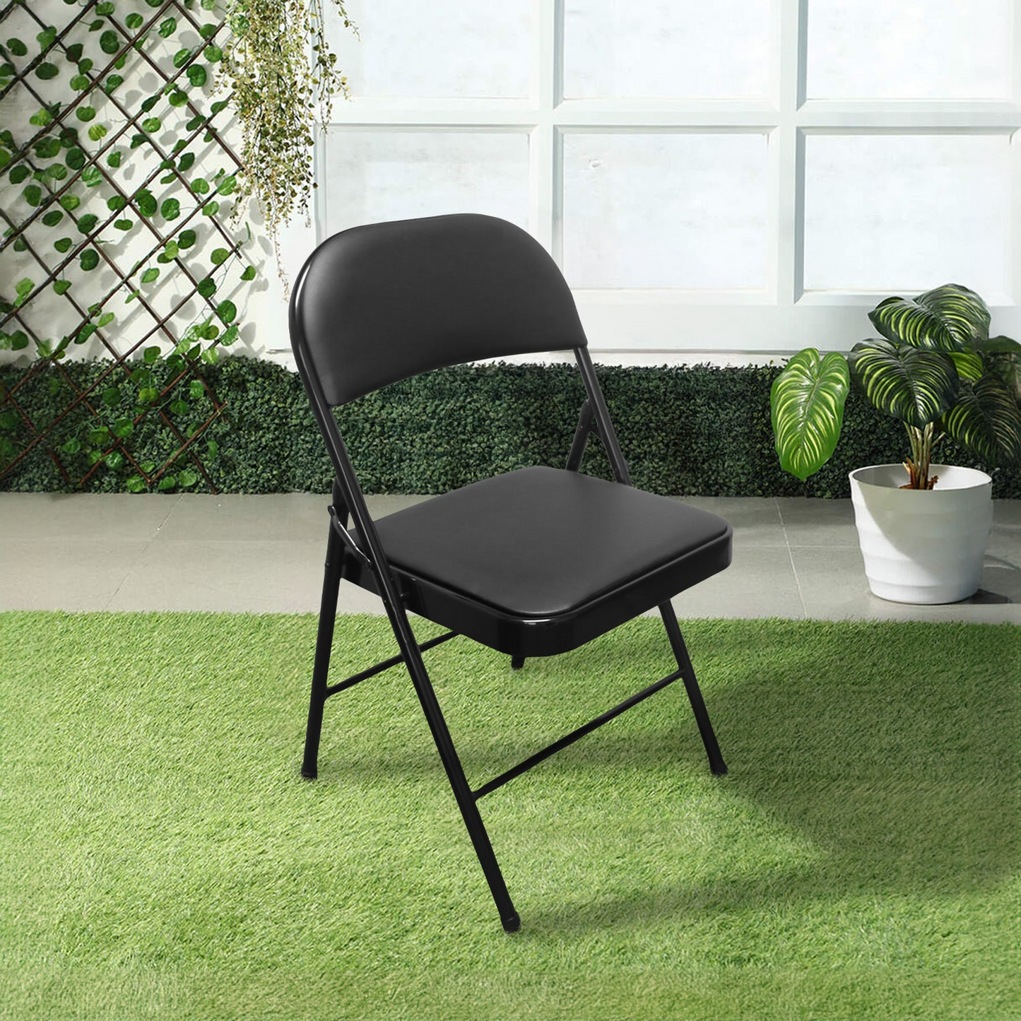Royalford Foldable cushioned indoor and outdoor chair - Black