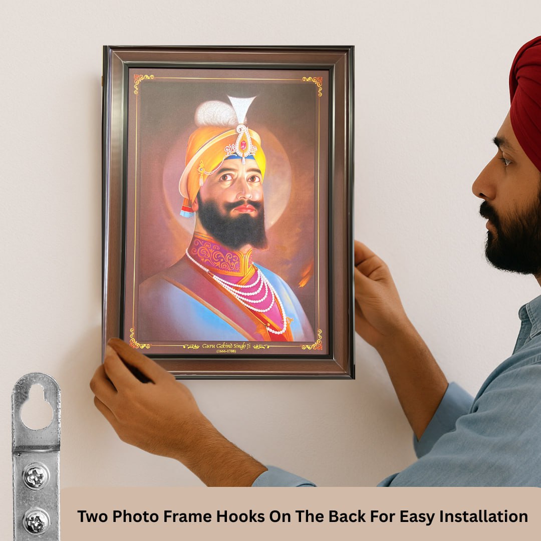 Guru Gobind Singh Ji Portrait Wall Hanging – 80cm x 60cm Large Religious Frame with Hooks
