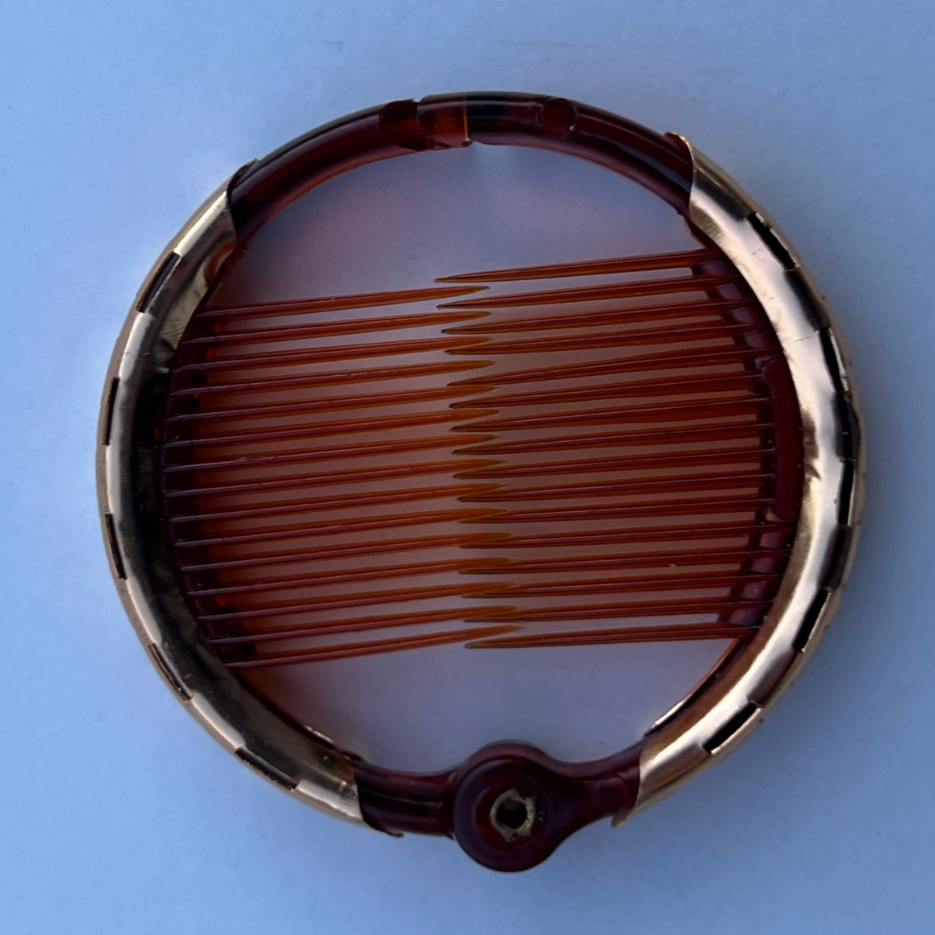 2 x 5.5cm Round Brown Ring Comb Ponytail Holder Hair Clip Accessories