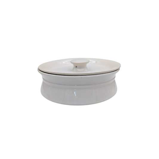 Elegant White Ceramic Serving Dish with Lid - 23CM