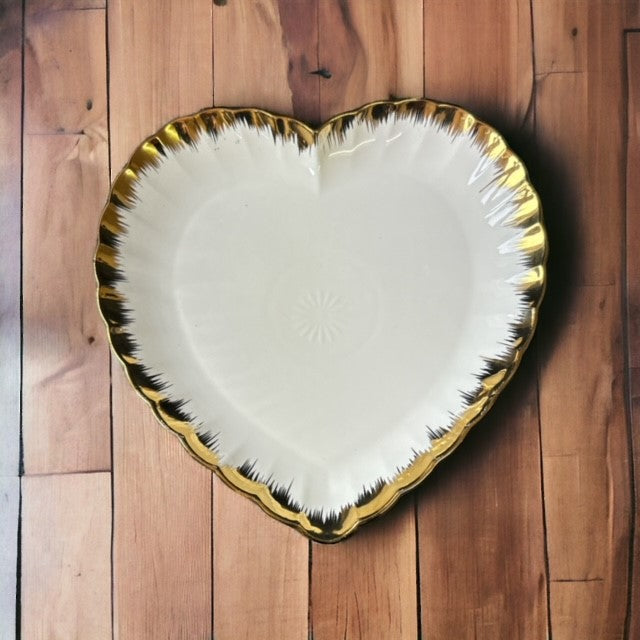 2 x Beauitful Gold Rim Heart Shape Serving Plate Dish  S-248